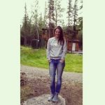 DIY: Ripped Jeans